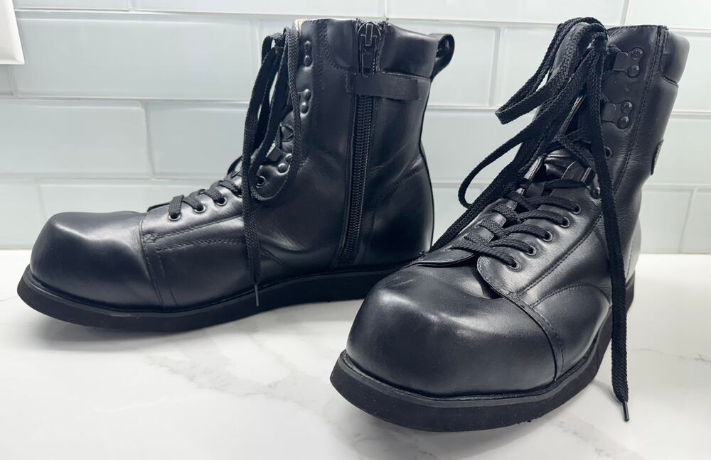Mt. Emey Genuine Leather Black Boots, Men's Size 15 Wide (2E)